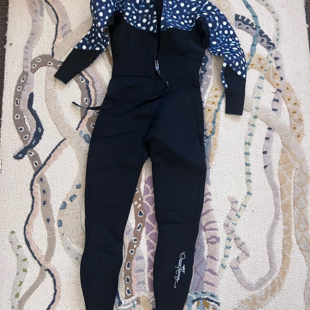 XCEL women’s ocean ramsey 4/3 mm back zip wetsuit in whale shark size 10